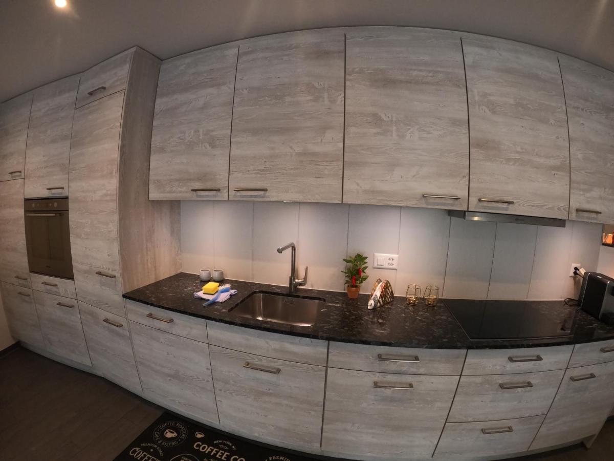 The Golf Apartments Interlaken Bagian luar foto