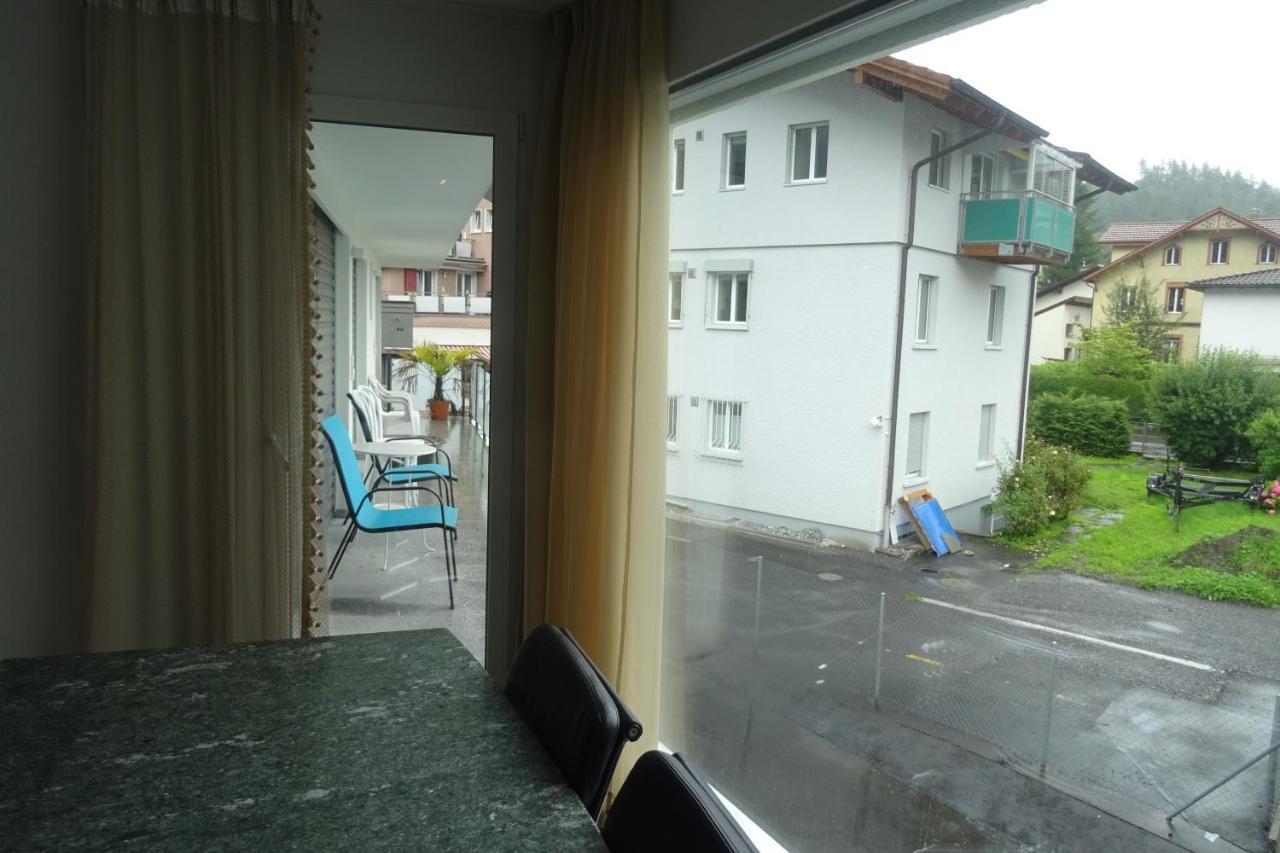 The Golf Apartments Interlaken Bagian luar foto