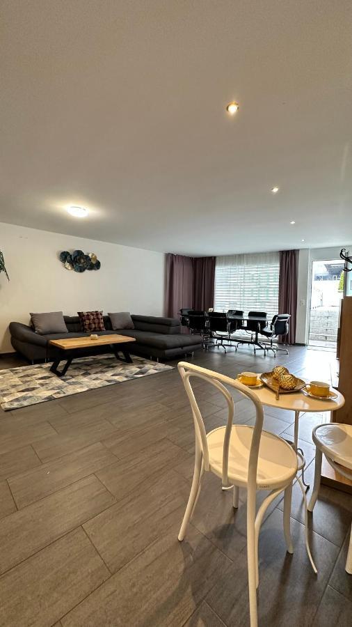 The Golf Apartments Interlaken Bagian luar foto