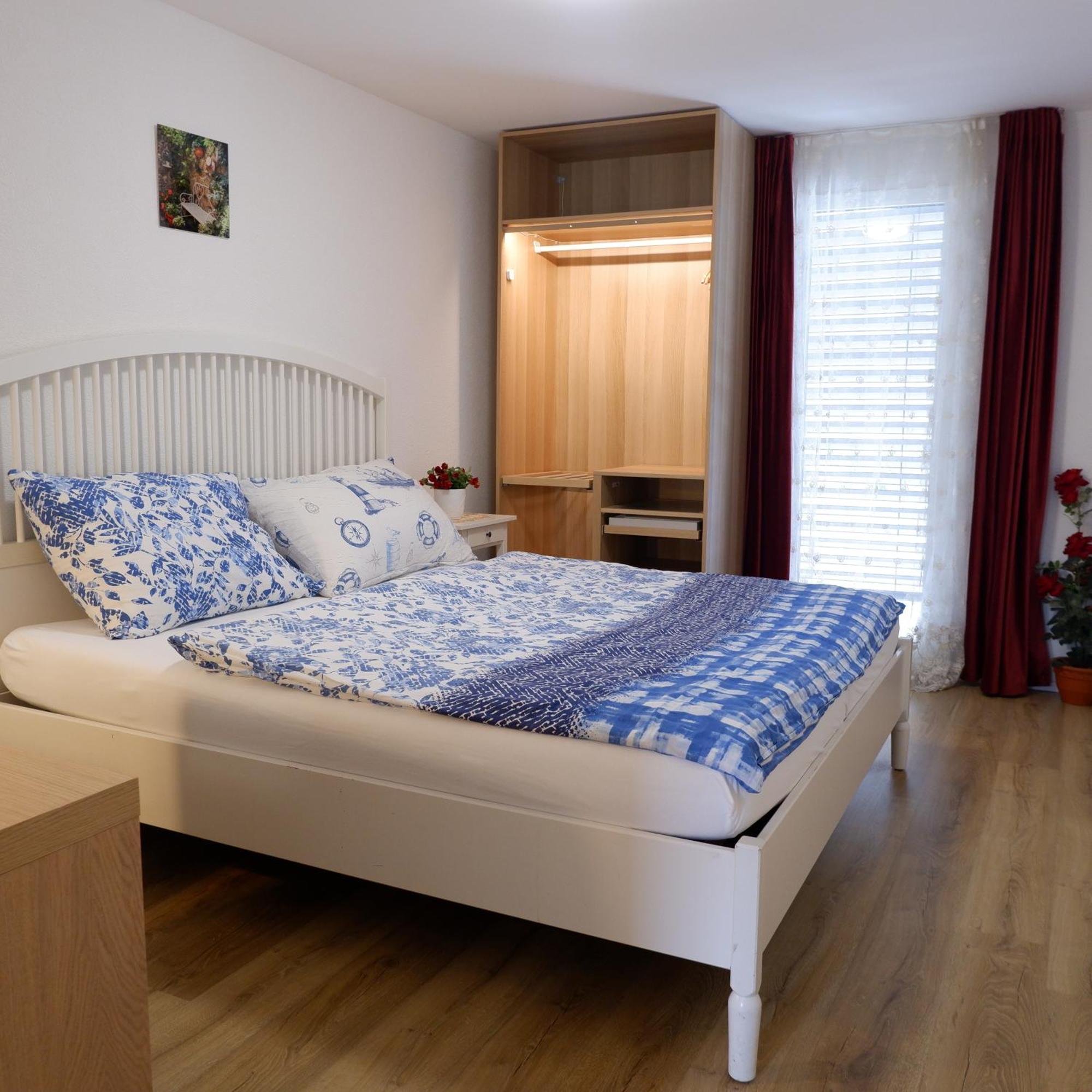 The Golf Apartments Interlaken Bagian luar foto